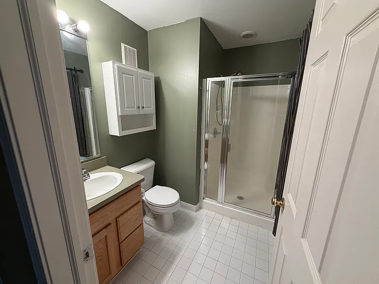 3210 Addington Dr — Photo 5