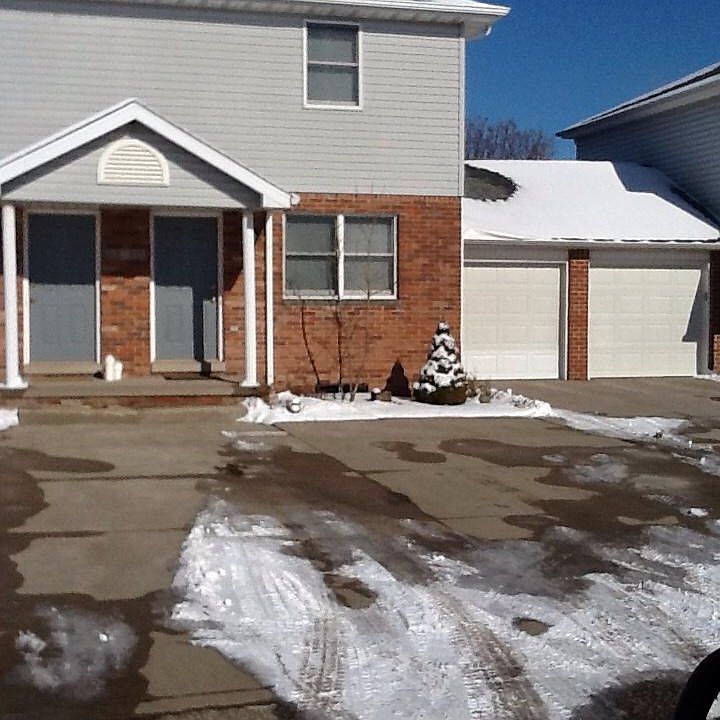 1st image of 811-841 Lowell Ave