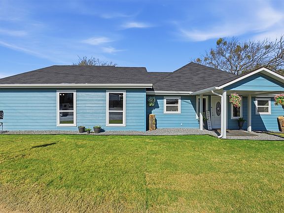 4th image of 2808 Sky Harbour Dr