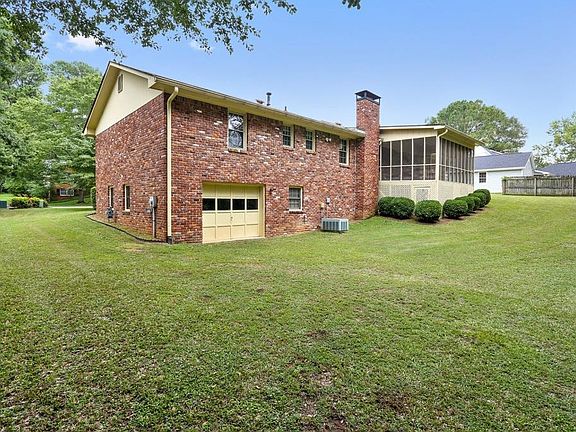 5th image of 237 Machelle Ln