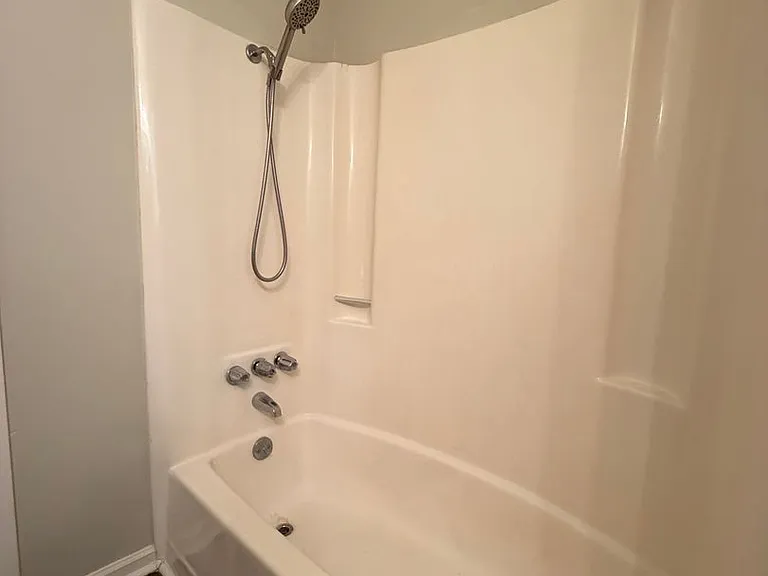 24 Woodberry Dr SE — Photo 17