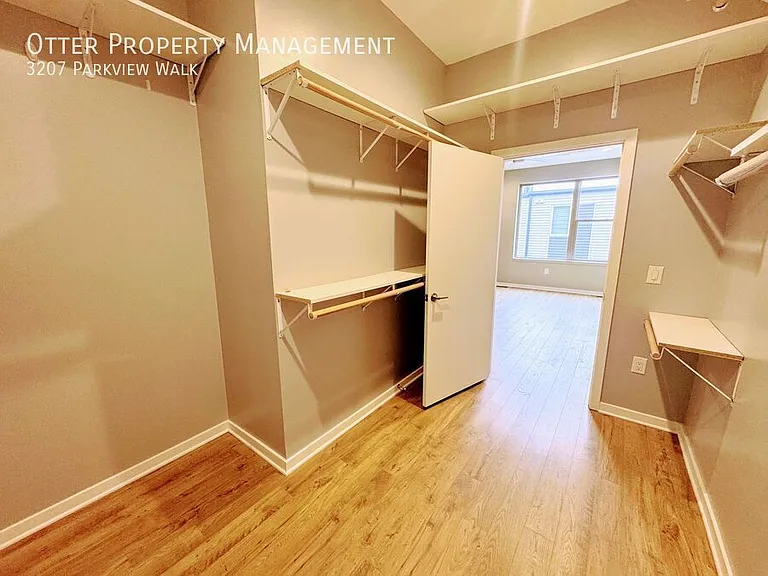 3207 Parkview Walk — Photo 14
