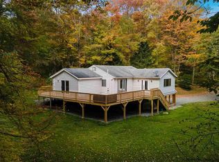 282 Tennanah Lake Rd, Roscoe, NY 12776
