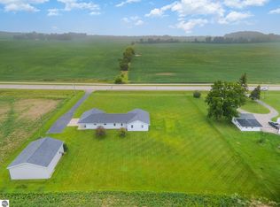 6232 E Blanchard Rd, Shepherd, MI 48883