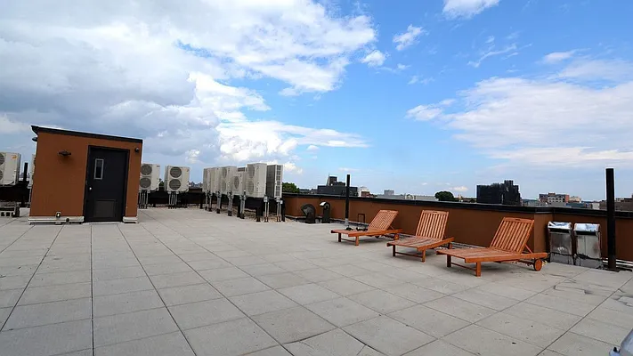 Rented by Nooklyn NYC LLC | media 6