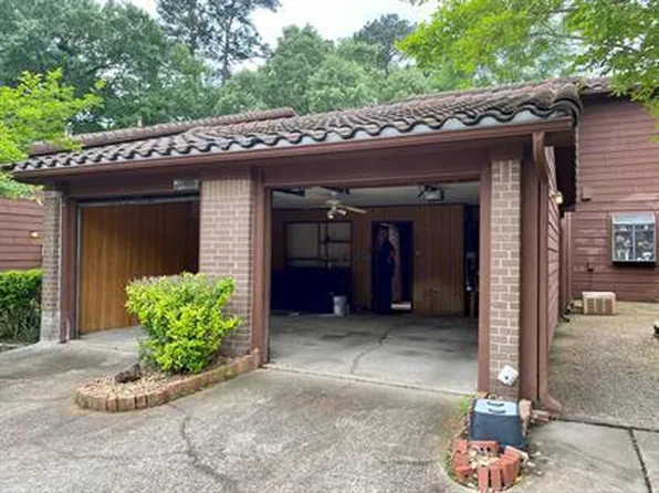5426 Champions Dr #1, Lufkin, TX 75901
