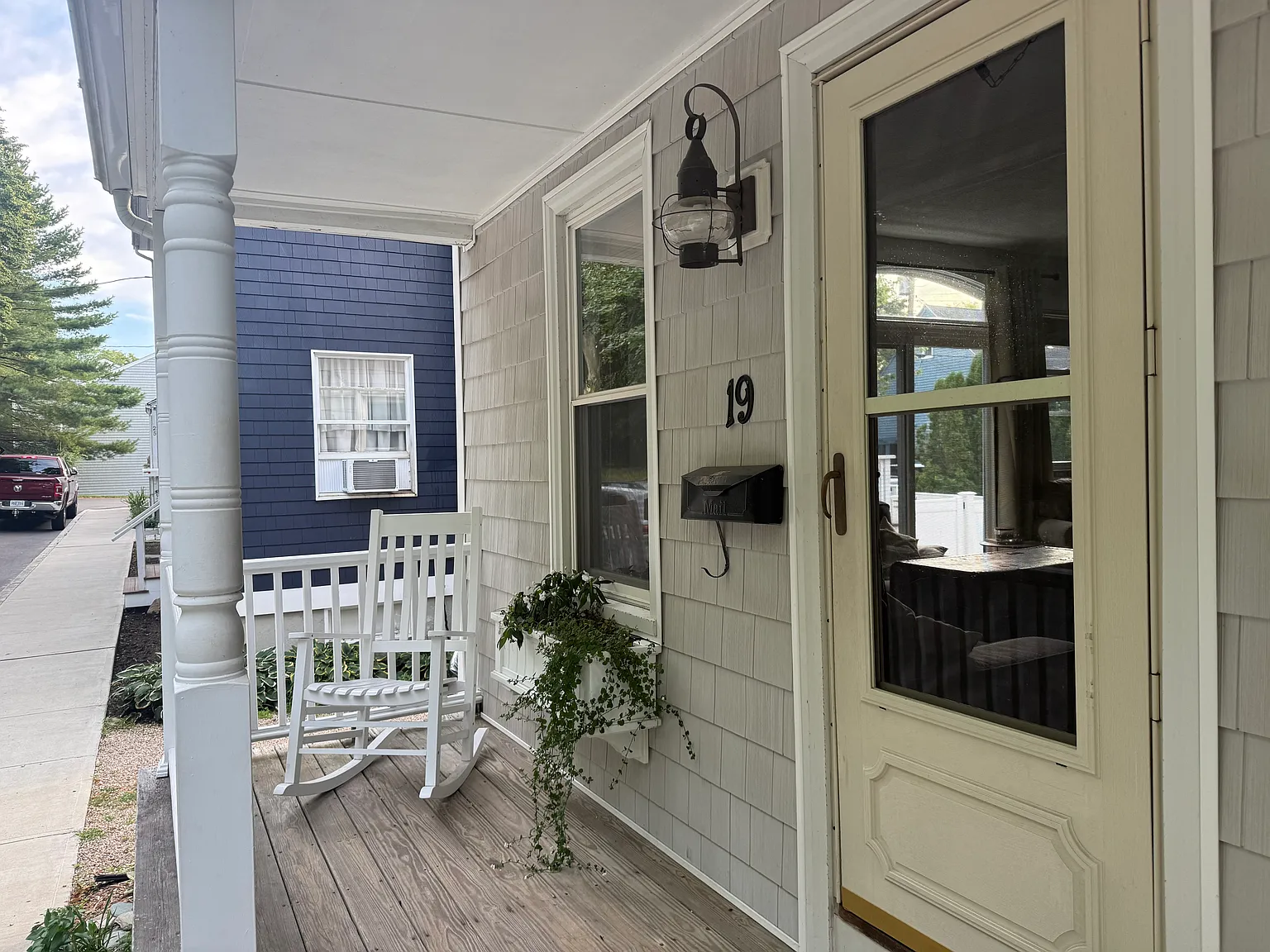 2 bed, 1.5 bath, 1200 sqft, $2,900 — Photo 2