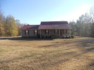 570 Wilcher Rd, Carthage, MS 39051