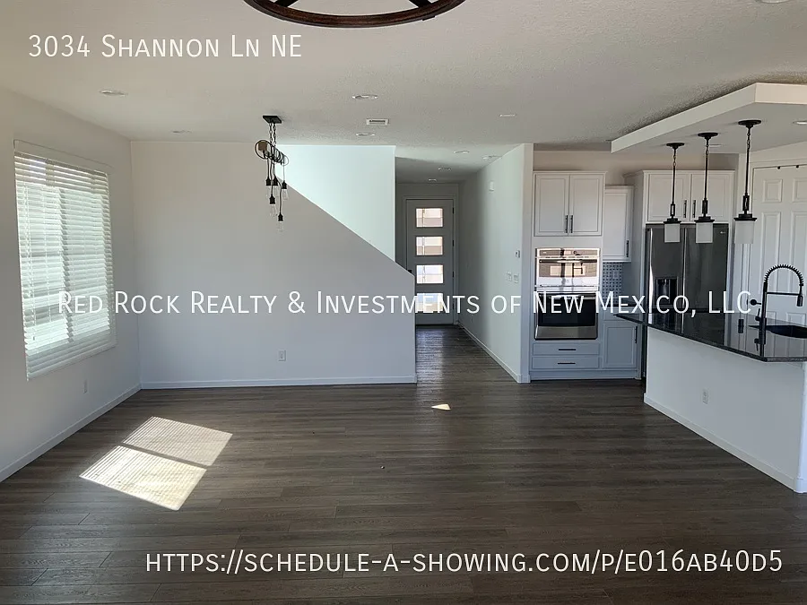 4BR/2.5BTH 2419 Sq Ft Home in Broadmoor Heights — Photo 4