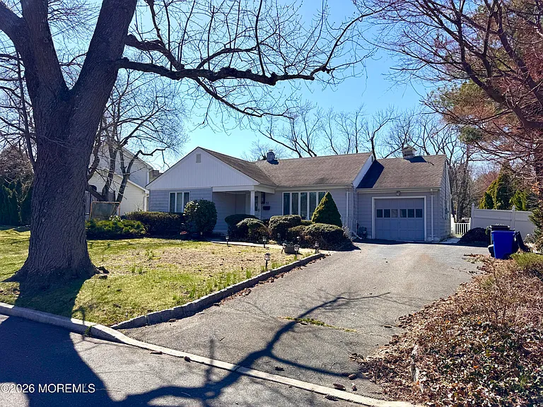 70 Maryland Ave — Photo 10