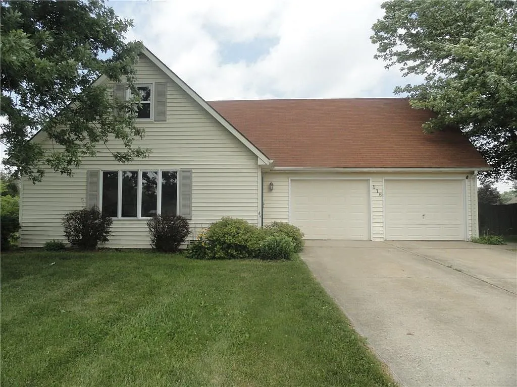 116 Orleans Ave photo 1