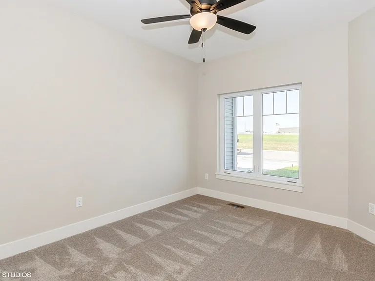 Sweetwater Townhomes — Photo 37