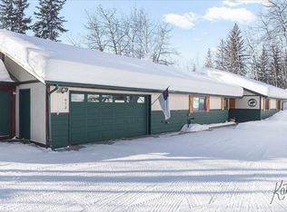 973 Lakloey Dr, North Pole, AK 99705