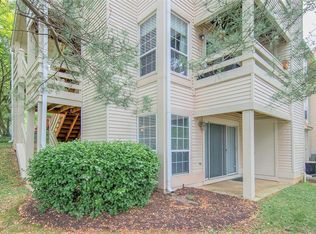 4555 Interlachen Ct #H, Alexandria, VA 22312