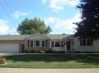 10363 Clifton Dr, Lake City, PA 16423