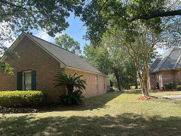 4th image of 40250 Pelican Point Pkwy