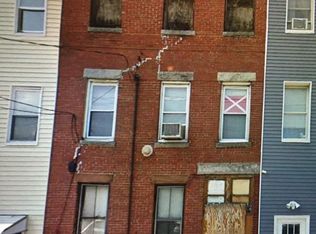 120 Bremen St, East Boston, MA 02128