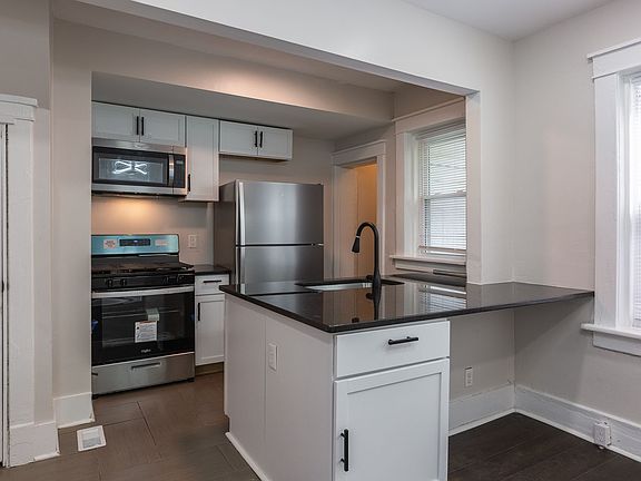3rd image of 563 S 34th St #569