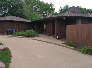 3472 SW Skyline Pkwy, Topeka, KS 66614