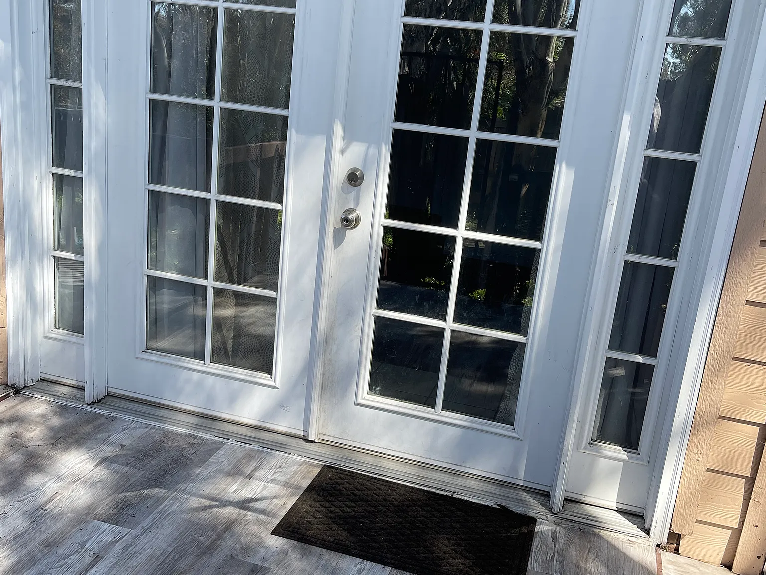 10005 Aviary Dr — Photo 1