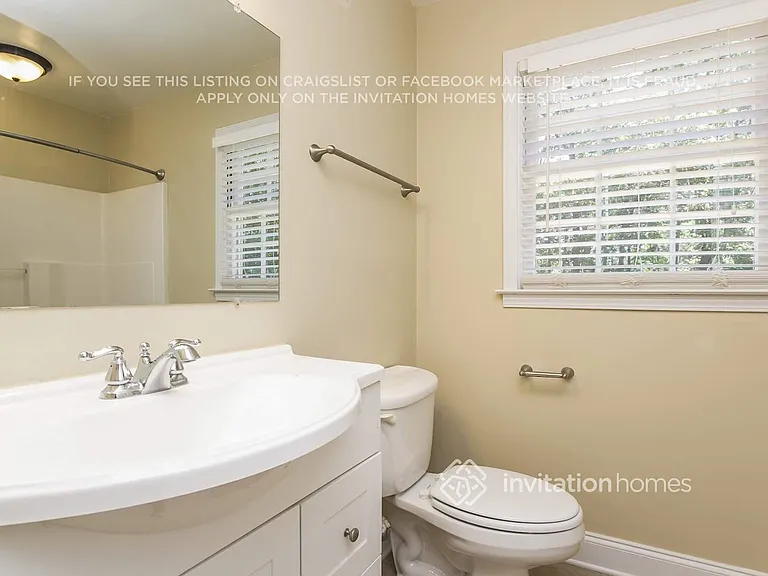 2693 Ashworth Cir — Photo 21
