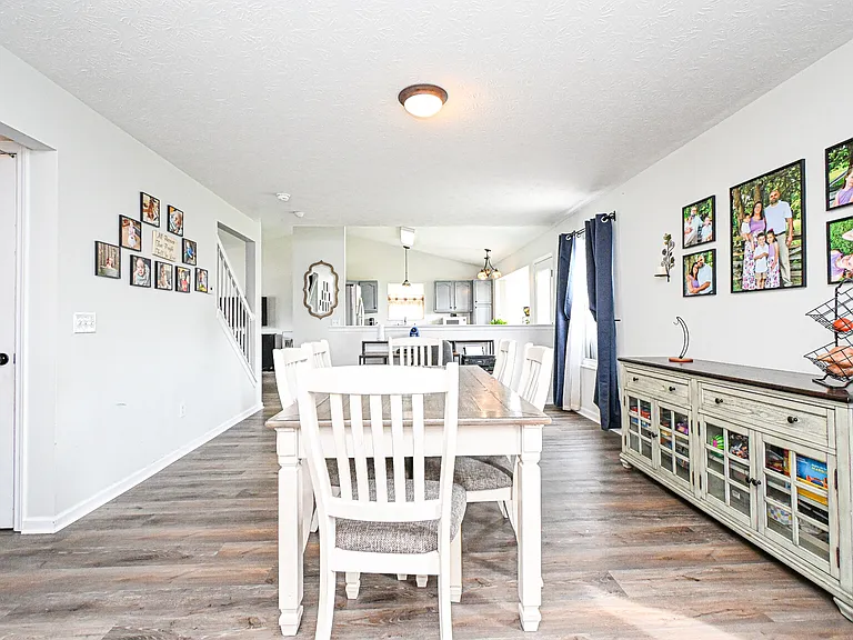 4372 Dobbin Cir — Photo 17