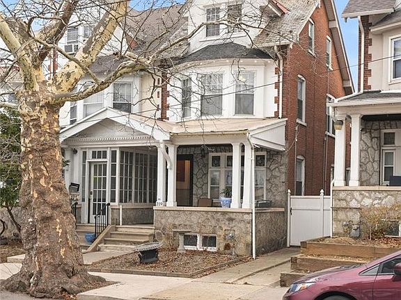 2nd image of 219 N 17th St