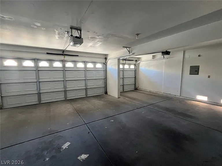2836 Via Florentine St — Photo 49