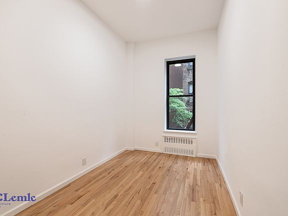 4th image of 216 E 83rd St #1RW