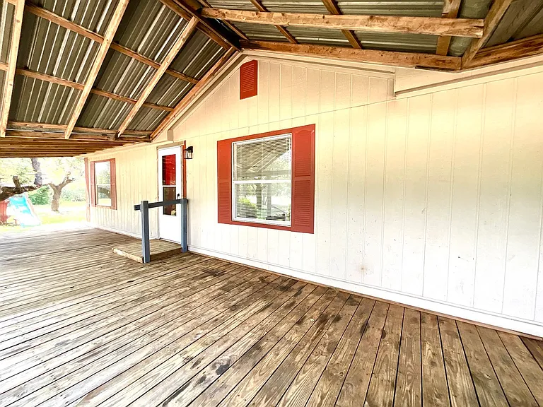 1010 Brooks Mill Rd — Photo 8
