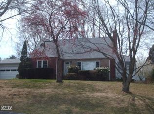 1 Anson Rd, Norwalk, CT 06850