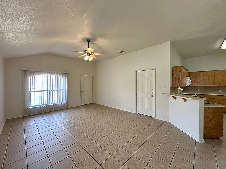 214 Dale Earnhardt Dr — Photo 5