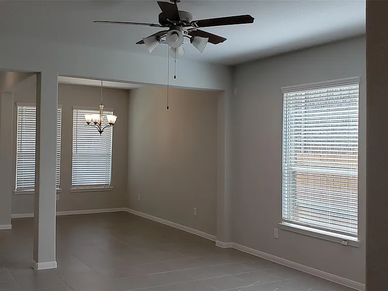 12026 Lagarda Ct — Photo 6