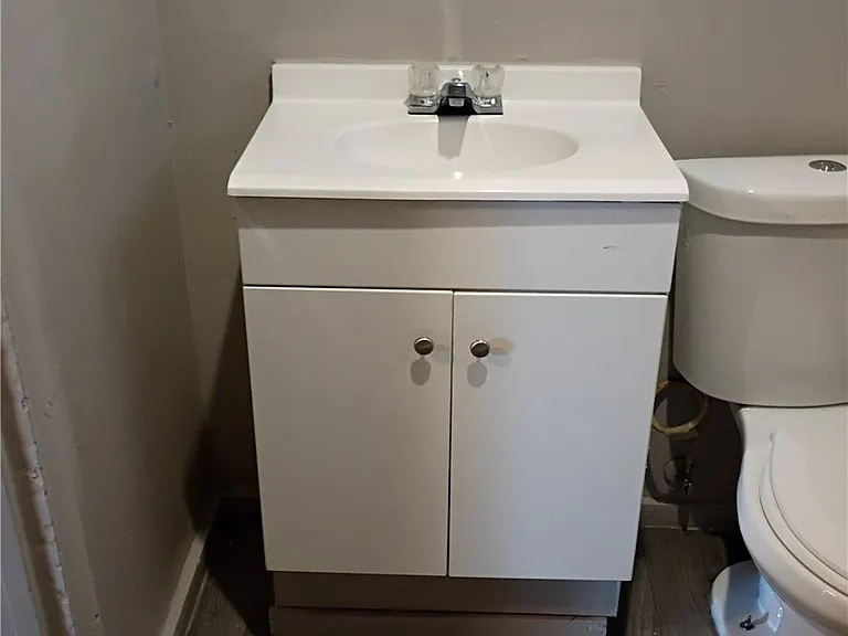 2100 Sunrise Ave #9 — Photo 15