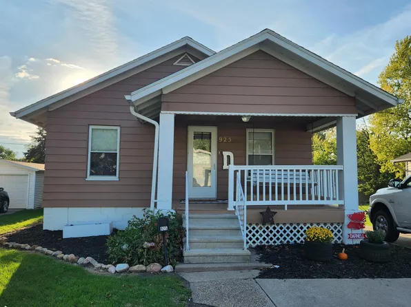 925 N 7th St, Chariton, IA 50049