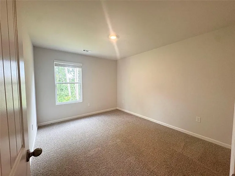 22 Berryville Dr — Photo 12