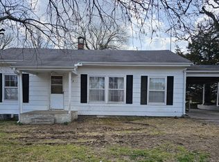119 E Splitlog Ave, Goodman, MO 64843
