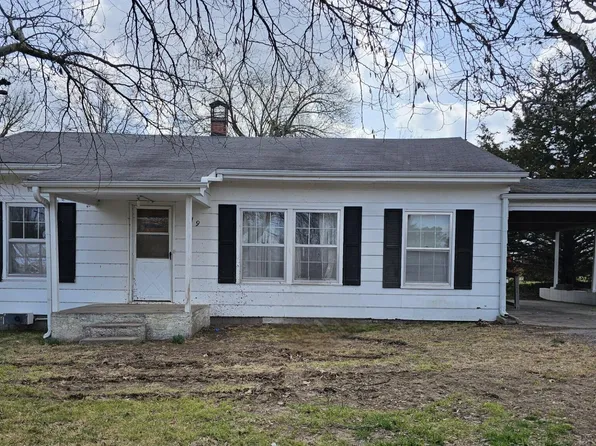 119 E Splitlog Avenue, Goodman, MO 64843