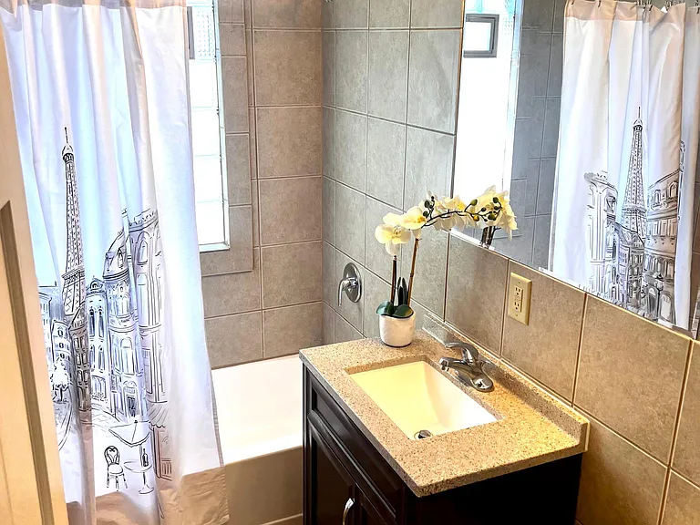 3141 Grand Ave S #2 — Photo 4