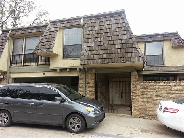 1st image of 8560 Park Ln #112