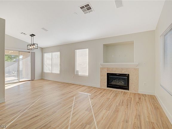 4th image of 4306 Wickford Dr