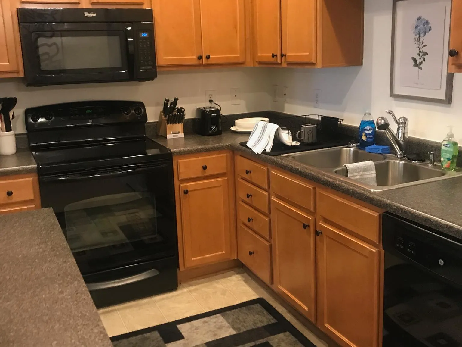 7102 W Friendly Ave — Photo 2