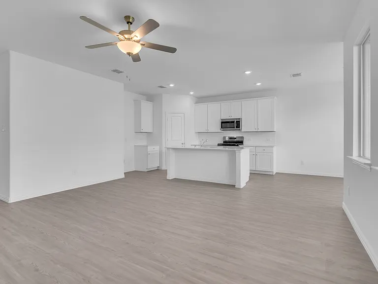 1309 Lazy Grove Dr — Photo 6