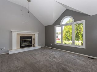 170 Southview Dr, Waukee, IA 50263
