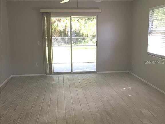 2nd image of 264 Camillia Ln #B