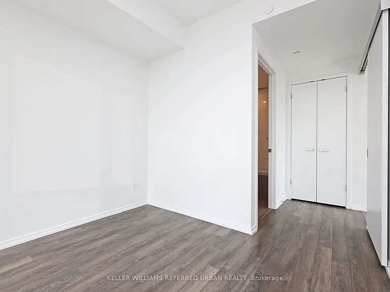 197 Yonge St #3009 — Photo 19