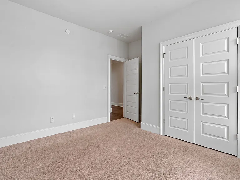 602 Chigwell Springs Ln — Photo 8