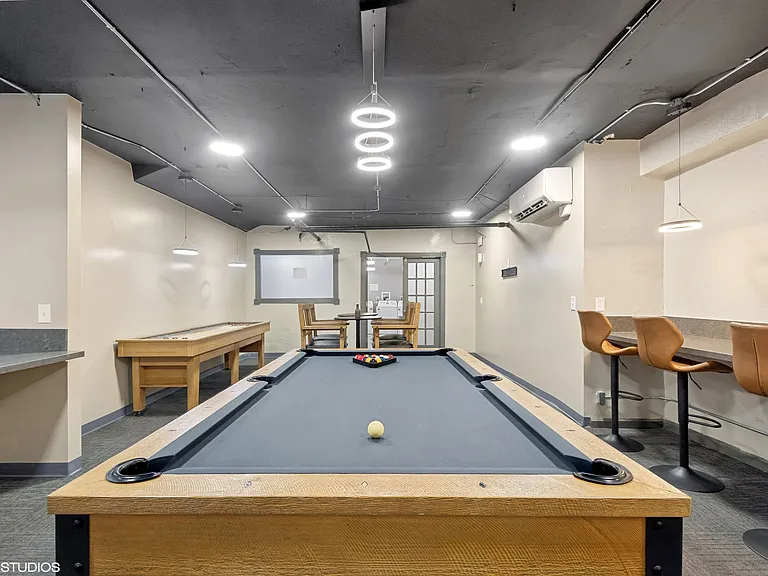 CWE Apartments — Photo 6