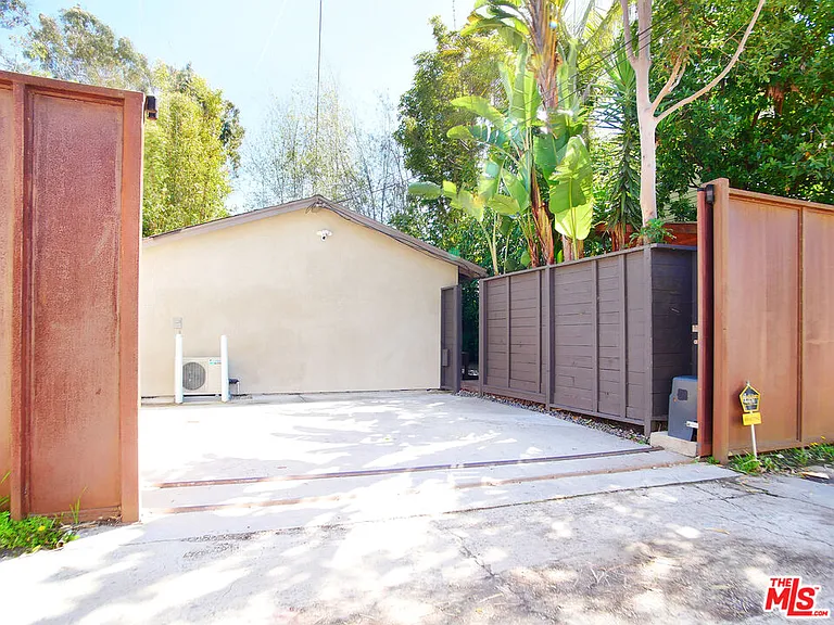 625 Santa Clara Ave — Photo 42