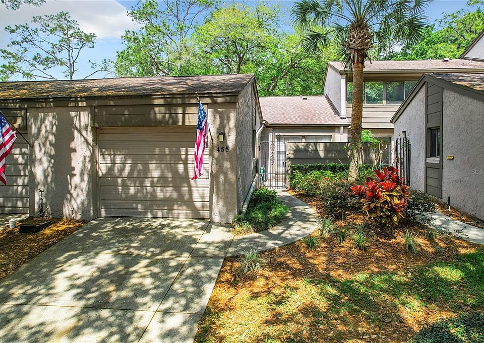1st image of 455 MEADOWOOD BOULEVARD